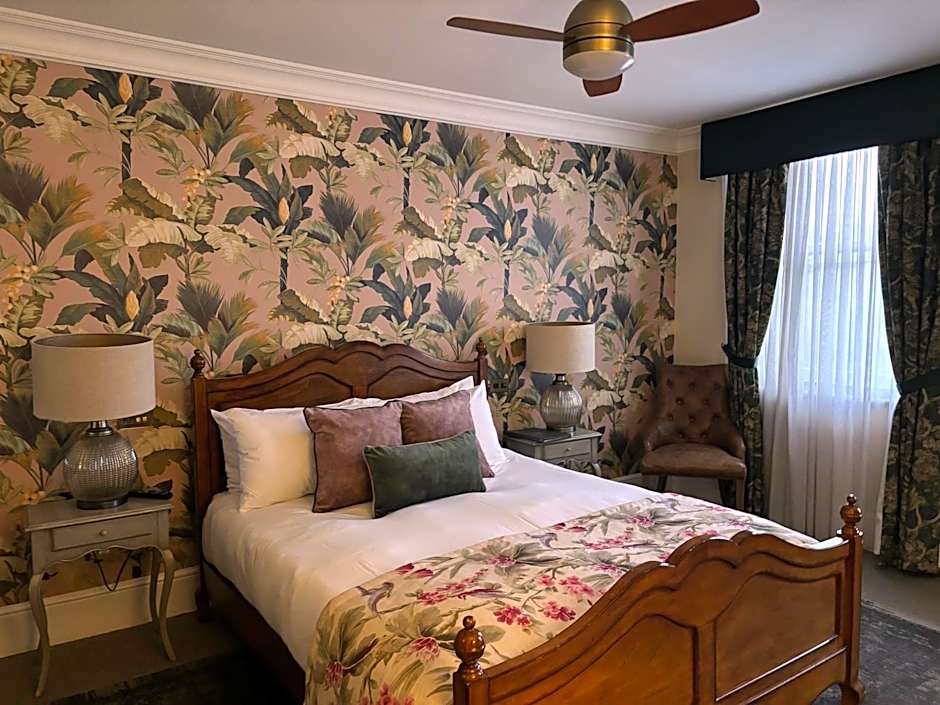 The Clerk & Well Pub and Rooms