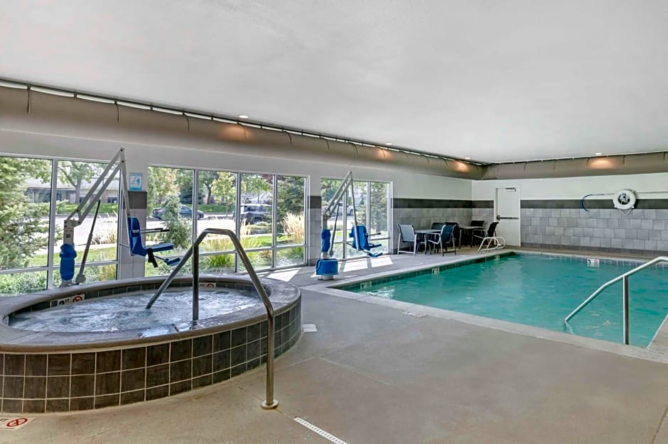 Best Western Plus Peppertree Nampa Civic Center Inn
