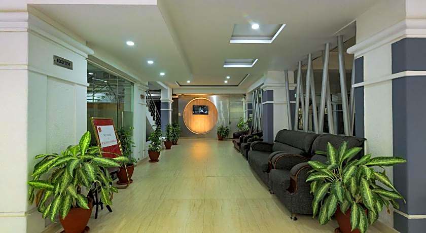 Hotel Athome & Serviced Apartments By Deccan Serai Hotels