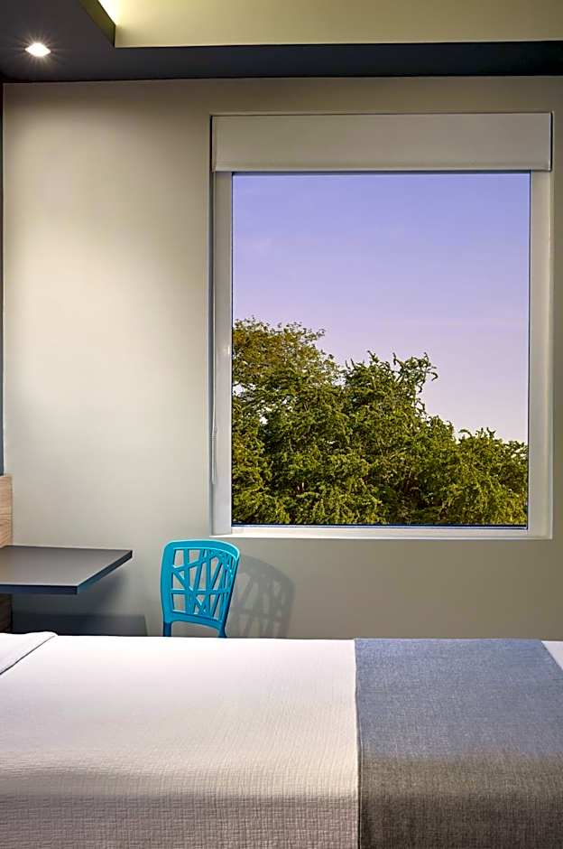 One Acapulco Diamante