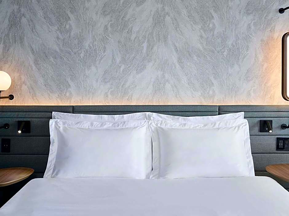 Novotel Toronto Vaughan Centre Hotel