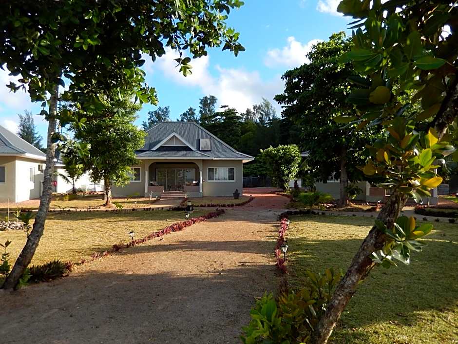 Cote d'Or Footprints