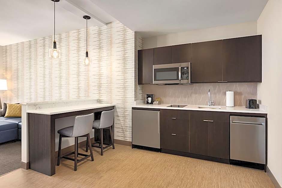 Residence Inn by Marriott New York JFK Airport