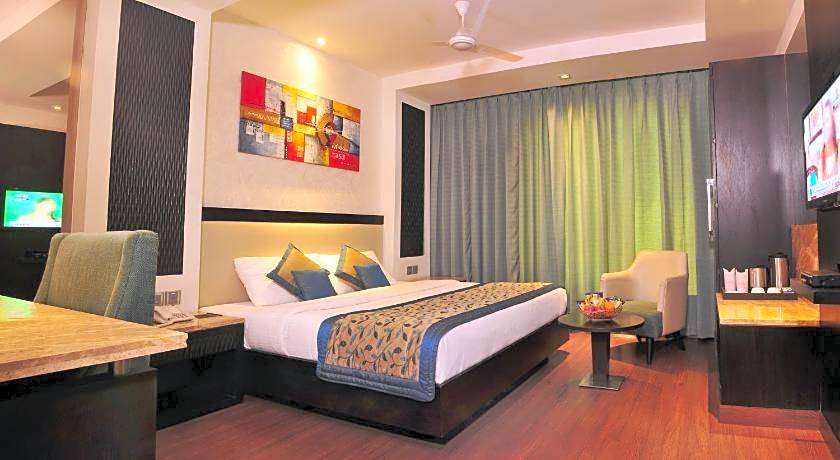 Chanchal Deluxe Hotel