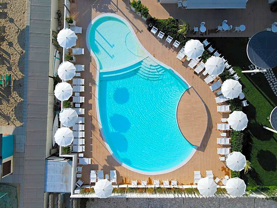 Nautilus Family Hotel