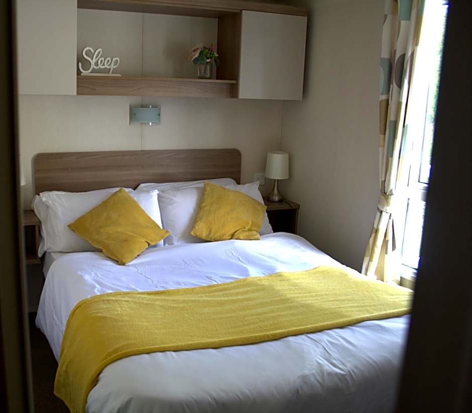 41 the meadows luxury hot tub holidays tattershall lakes