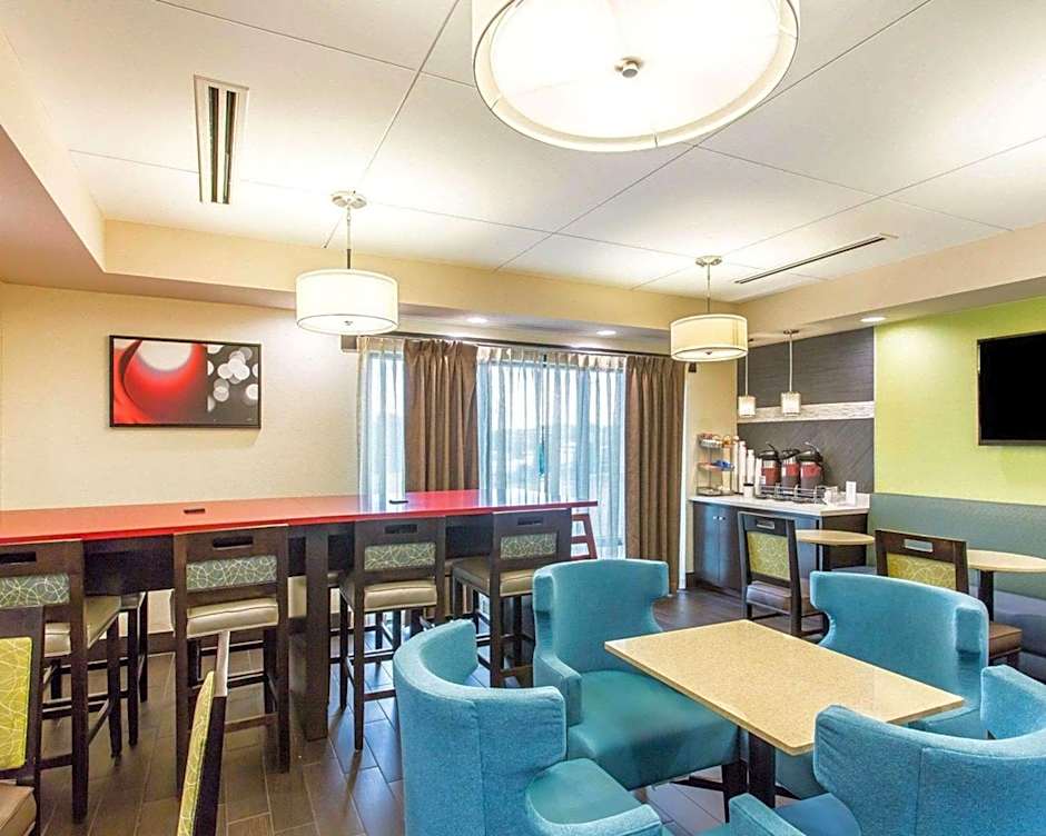 Comfort Suites Cookeville