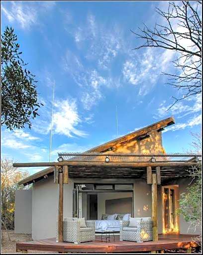 Moditlo River Lodge