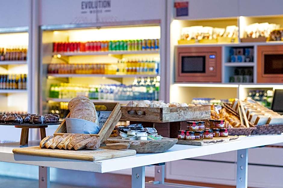 EVOLUTION Lisboa Hotel