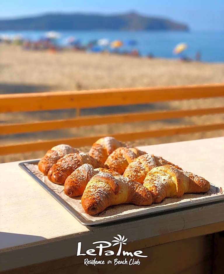 Residence Le Palme - Appartamenti sul mare - Spiaggia tra Palinuro e Caprioli