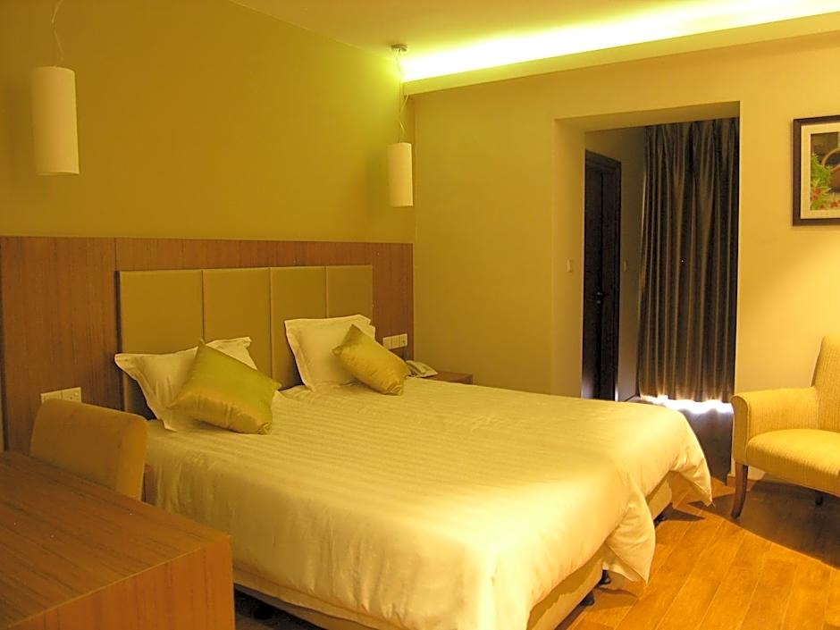 Livadia Hotel Kyperounta