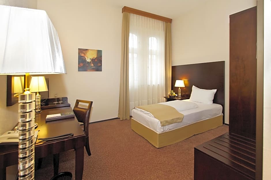Grand Palace Hotel Hannover