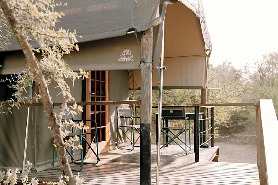 Chandelier Game Lodge