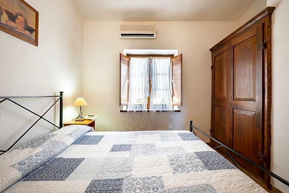 Photo 1 of 17 of 2 Bedroom