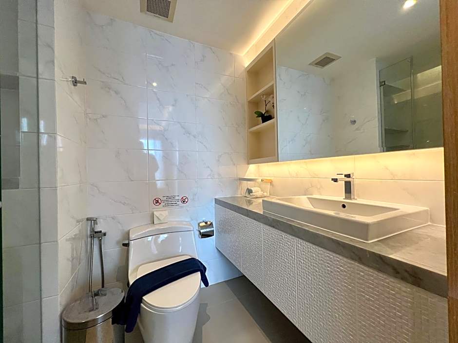 Aristo 2 Phuket by RESAVA