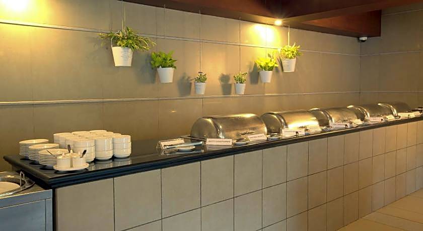 Hotel Grand Plaza Munnar