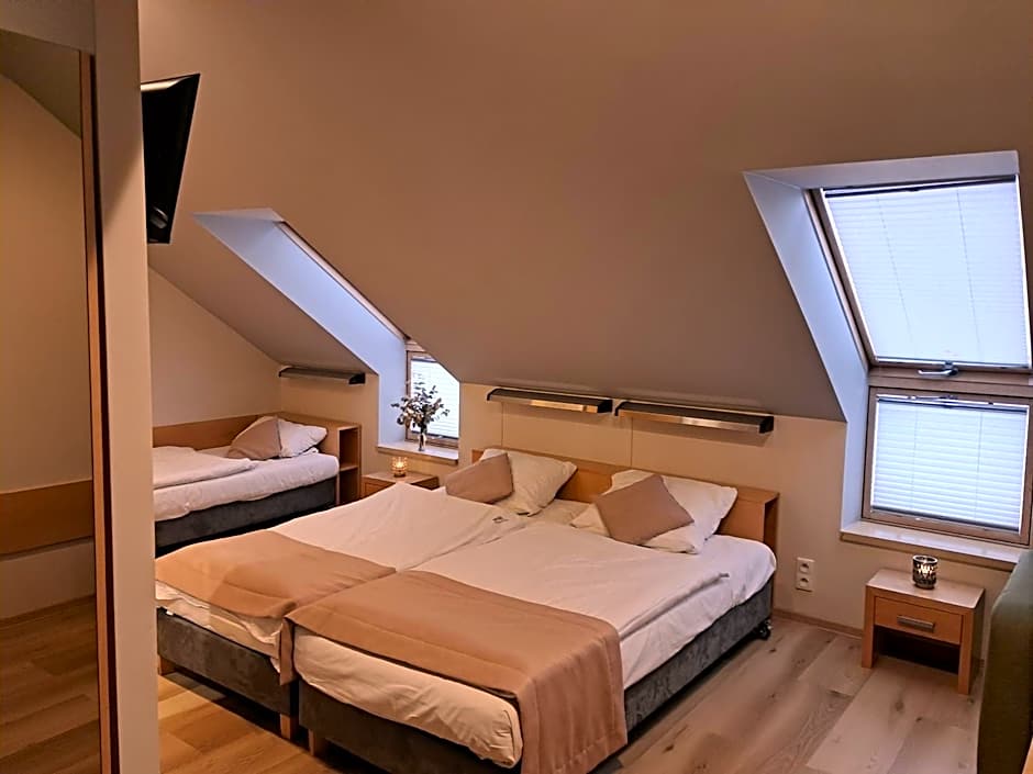 Hotel Kolna - darmowy parking, basen w cenie