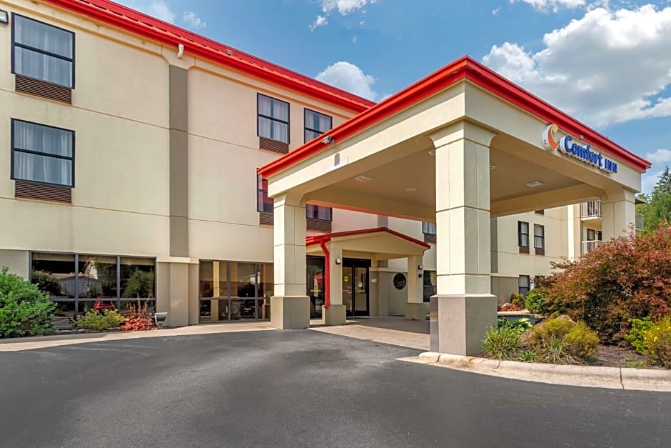 Comfort Inn Biltmore West