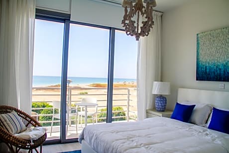 Three-Bedroom Villa with Side Sea View