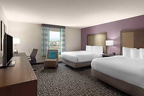 Queen Room with Two Queen Beds - Mobility Access/Non-Smoking