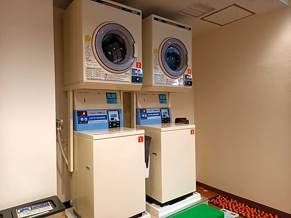 Capsule Land Yushima (Male Only)