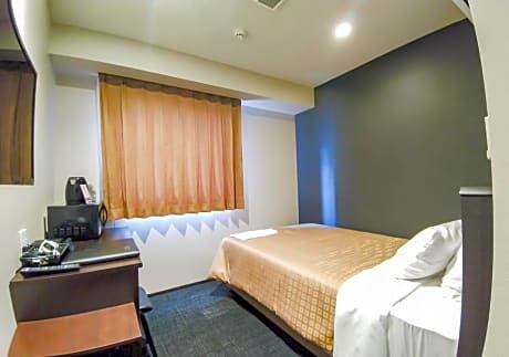 Double Room with Small Double Bed - Smoking