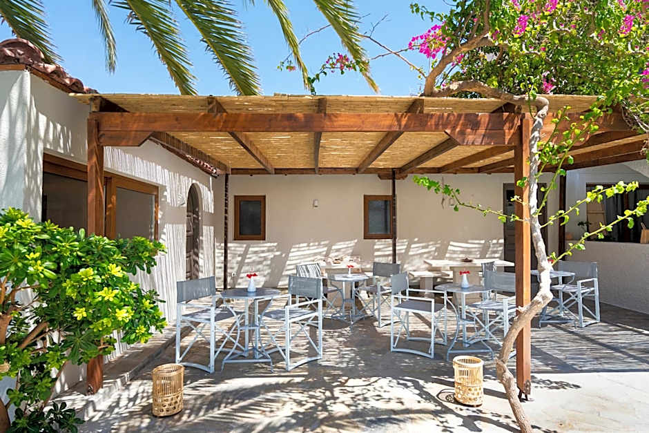 Okeanis Mystique South