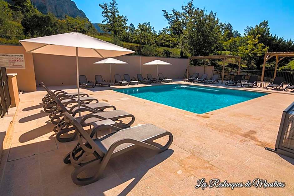 Hotel Les Restanques De Moustiers