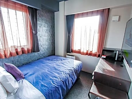 Double Room with Small Double Bed - Smoking