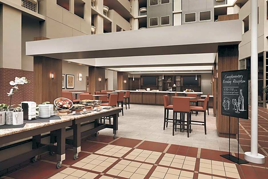 Embassy Suites by Hilton Atlanta Centennial Park
