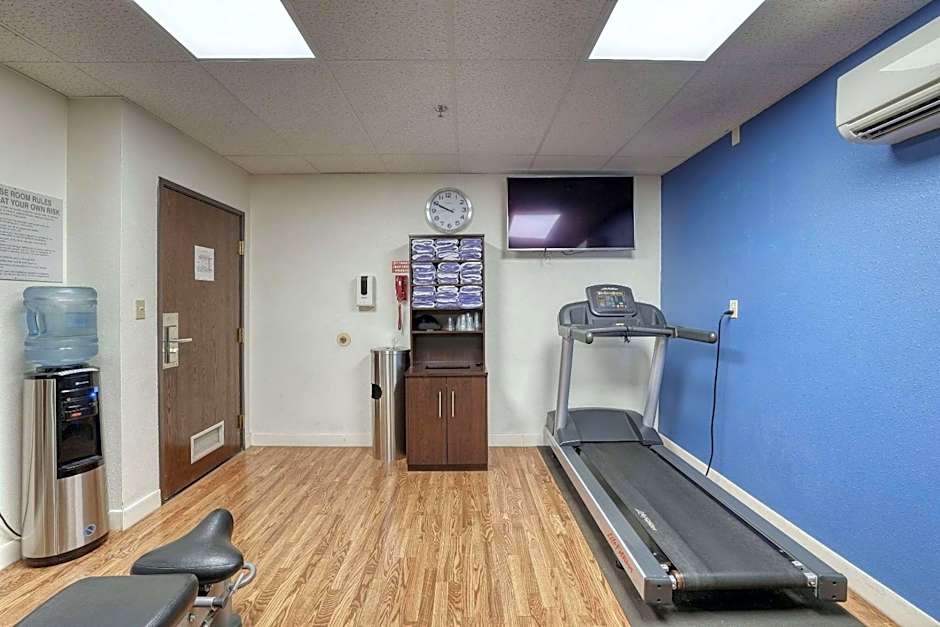 Comfort Suites Appleton Airport