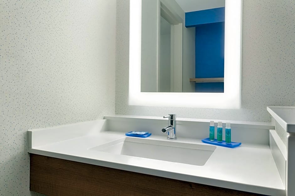 Holiday Inn Express Hartford South - Rocky Hill by IHG