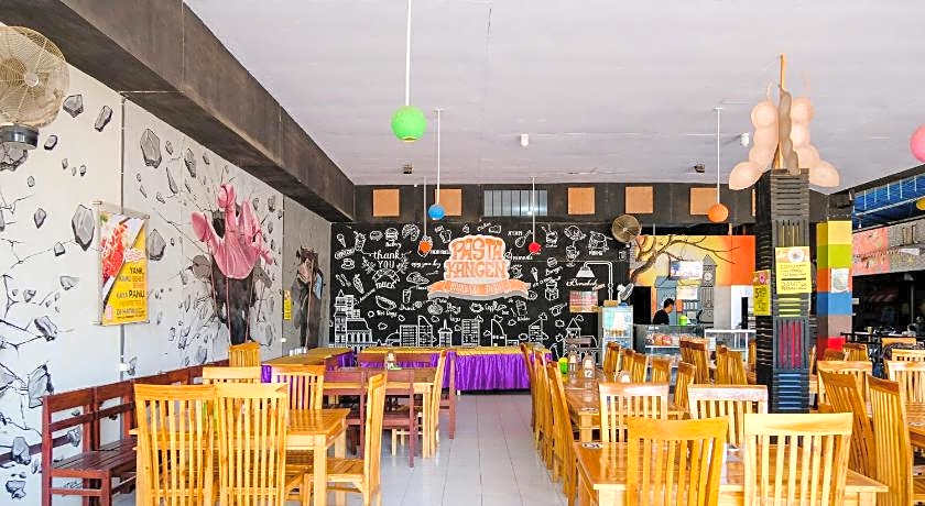 SPOT ON 1958 Asembagus Family