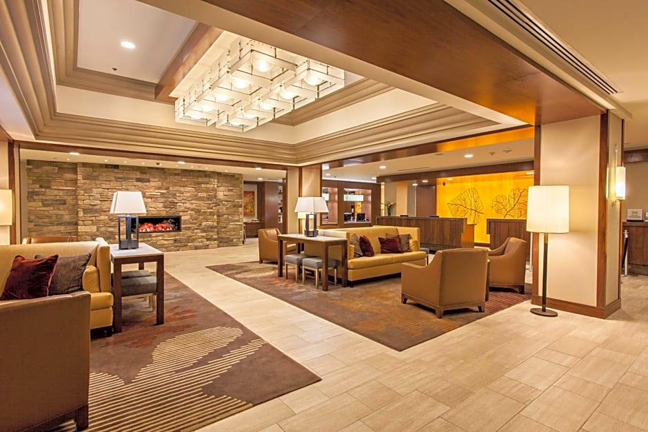 DoubleTree By Hilton Pittsburgh-Green Tree