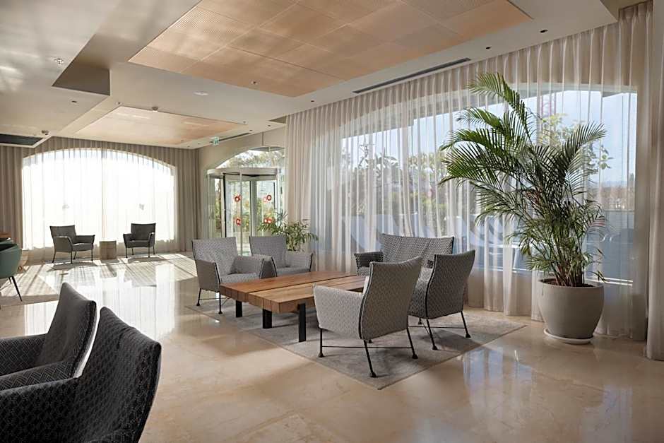 Comfort Hotel and Spa - Adults Only