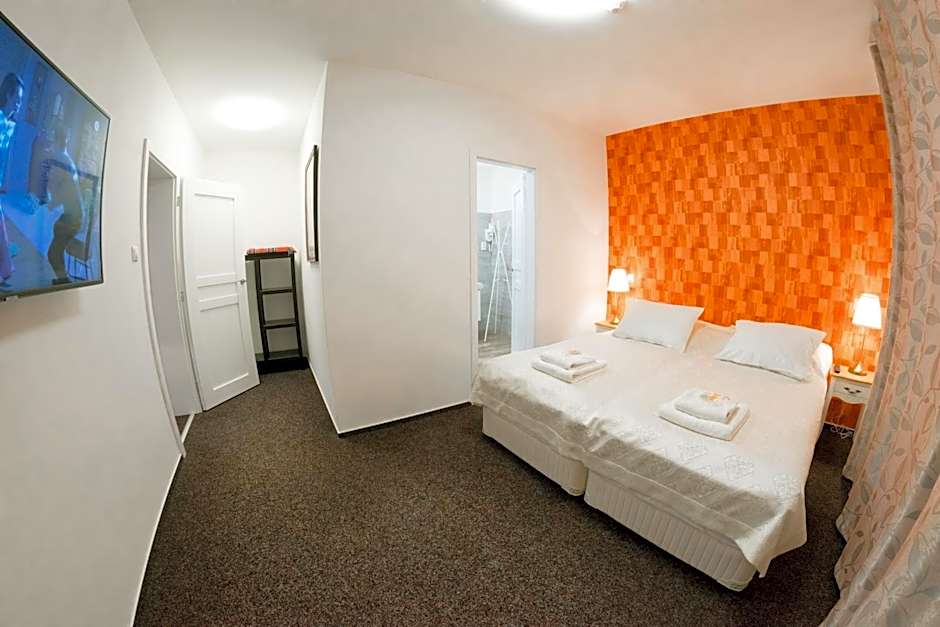 VILLA CENTRUM APARTMÁNY s RAŇAJKAMI A SAUNOU