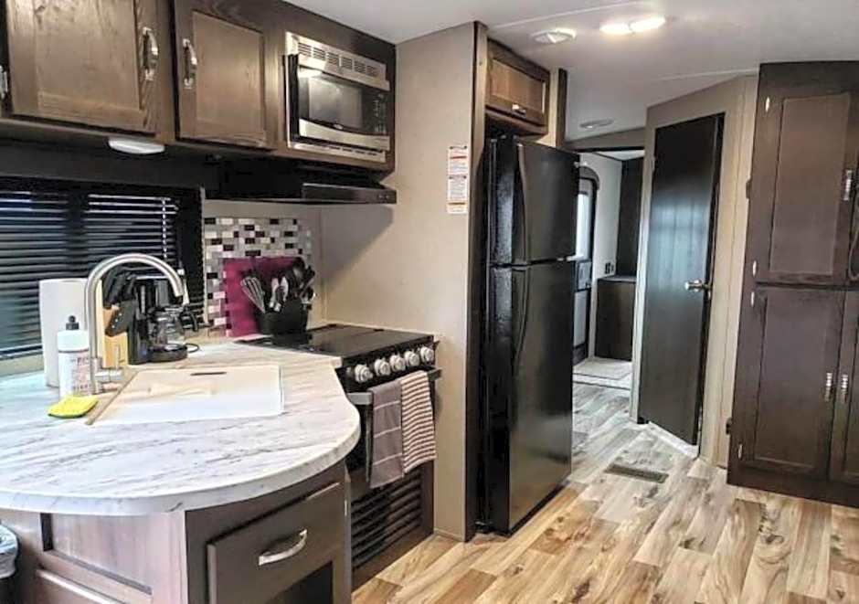 Grand Canyon RV Glamping