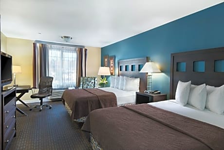 Bay View 2 Queen Suite