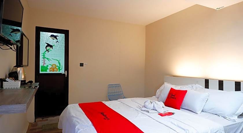 RedDoorz Syariah @ Jalan Jenderal Sudirman Palopo