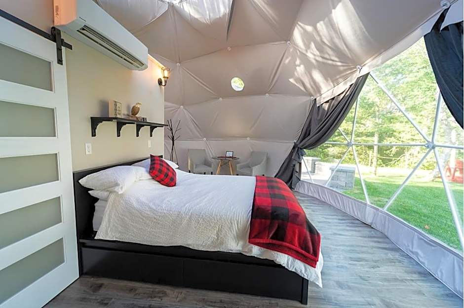 Gravity Luxury Domes