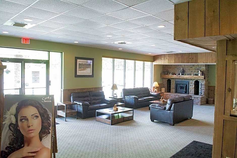 Skyline Lodge