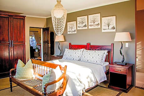 King Room with Mountain View