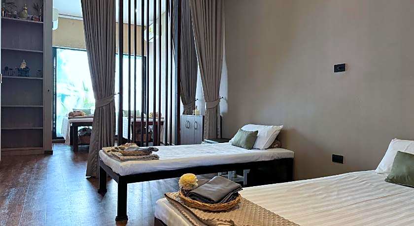 Amphawa Na Non Hotel & Spa