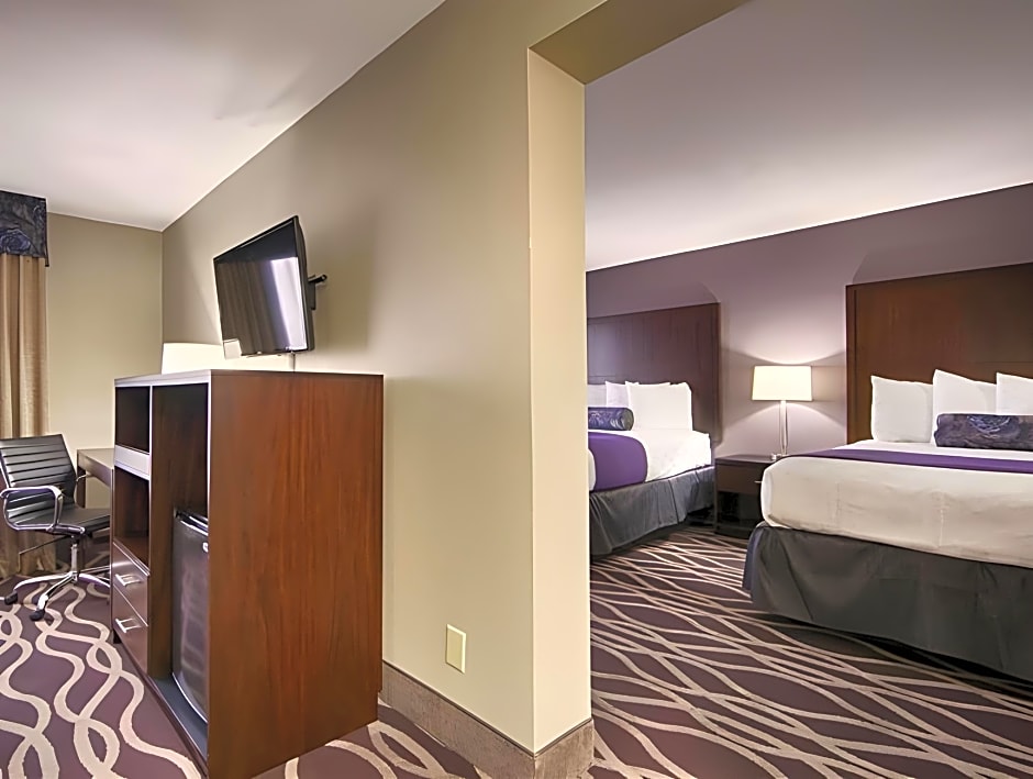 IBAN Dallas Park Central Hotel, Trademark by Wyndham