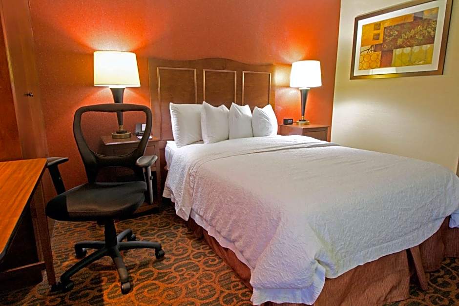 Hampton Inn Norfolk/Chesapeake (Greenbrier Area)