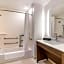 Comfort Inn & Suites Saratoga Springs