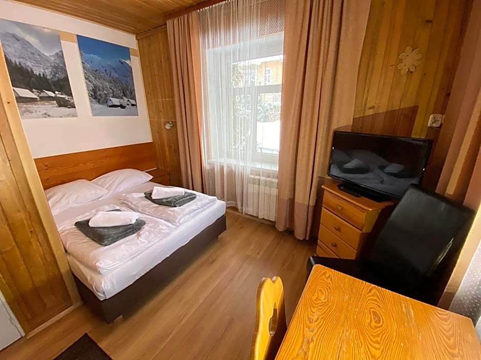 Foto 1 di 26 di 1 Double Bed or 2 Beds