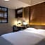 V8 Ziyuangang Hotel