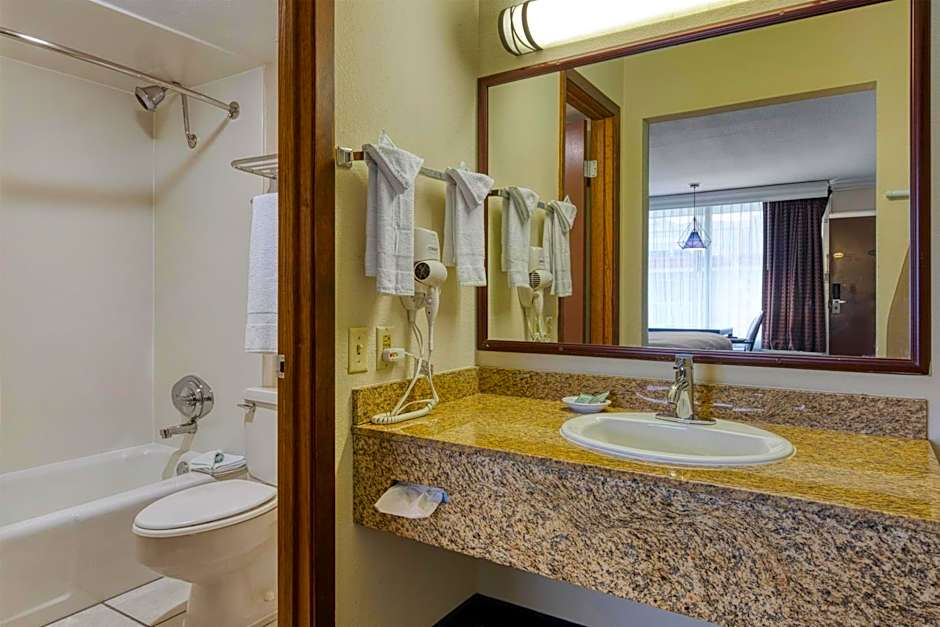 Best Western Winners Circle Inn