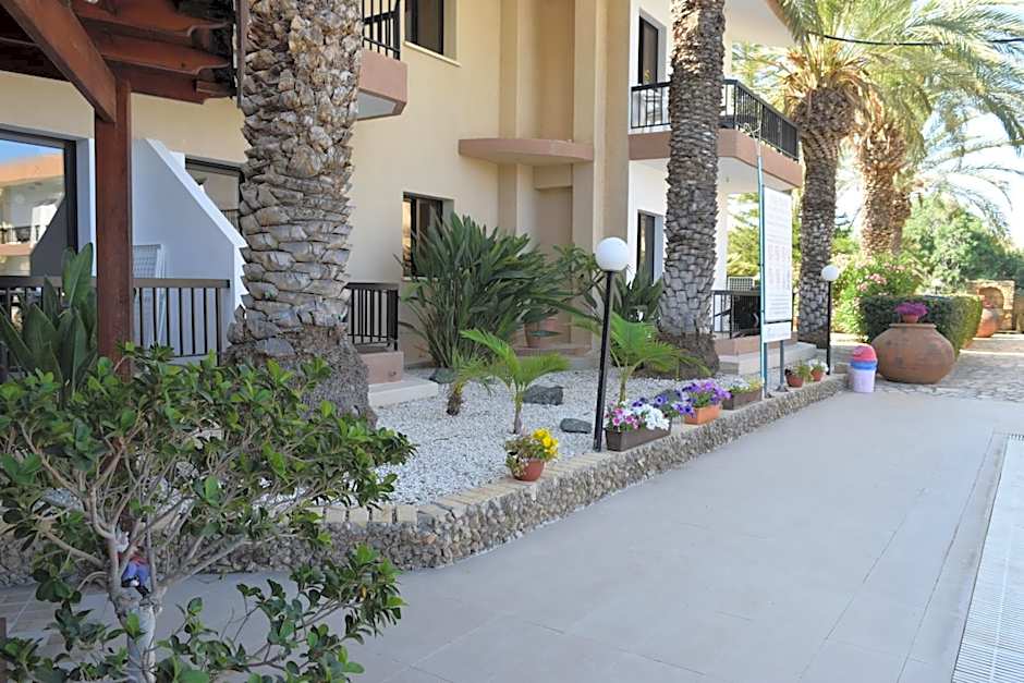 Anna Hotel Apartments